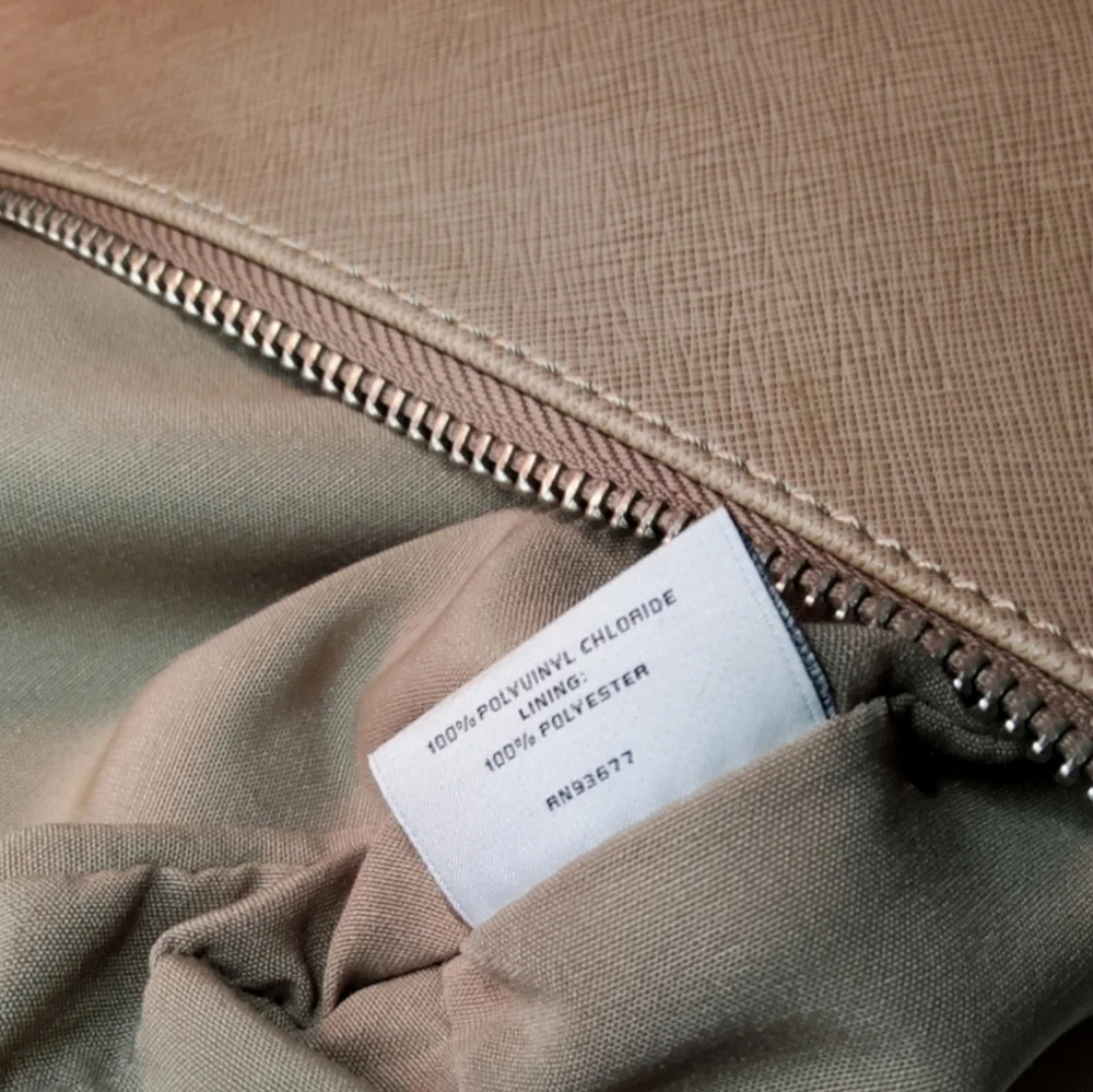 Women's 2-In-1 Crossbody/ Shoulder Bag - Picture 10 of 16